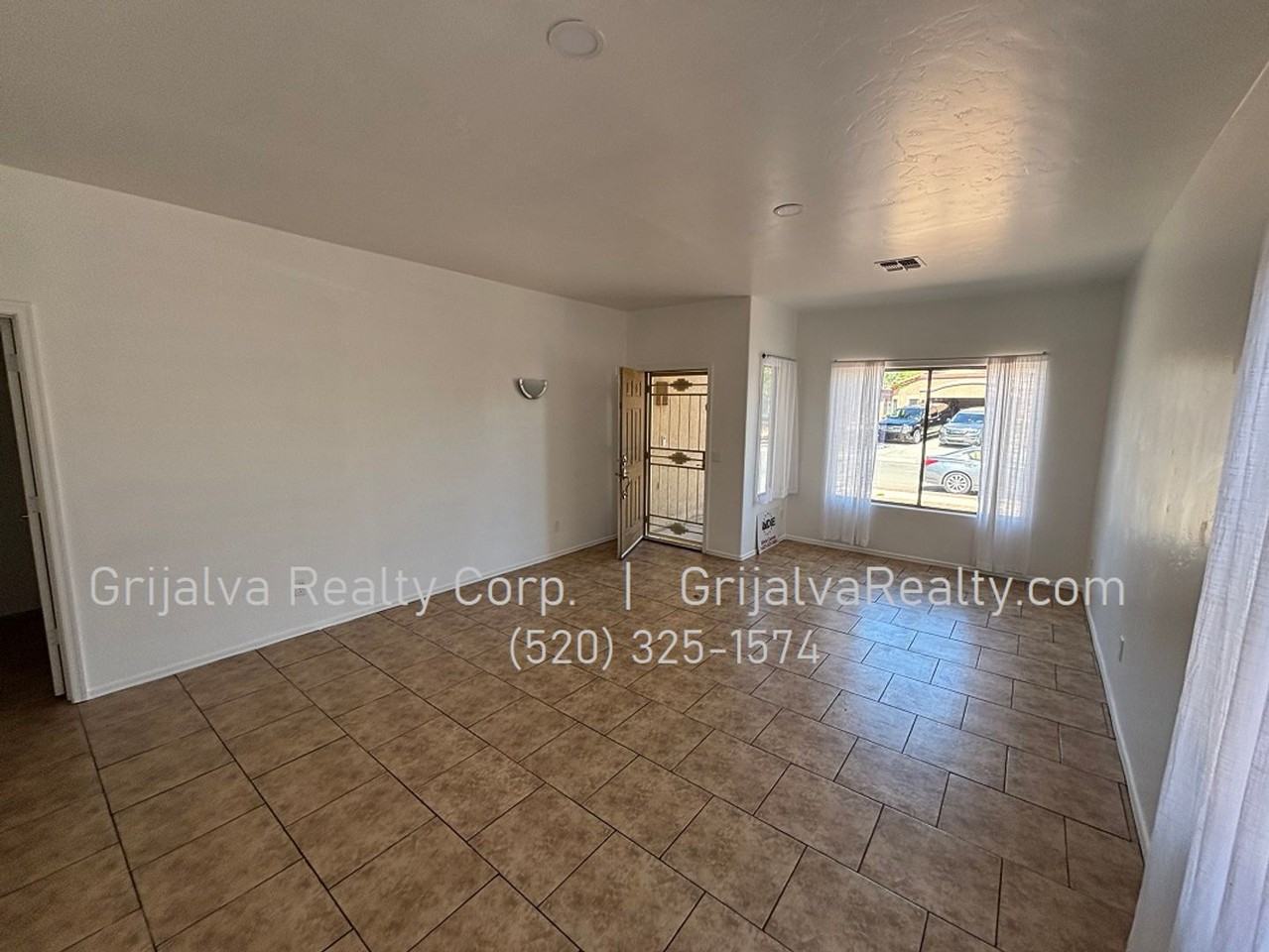 182 E Corte Rancho Dorada - Photo 2 of 17