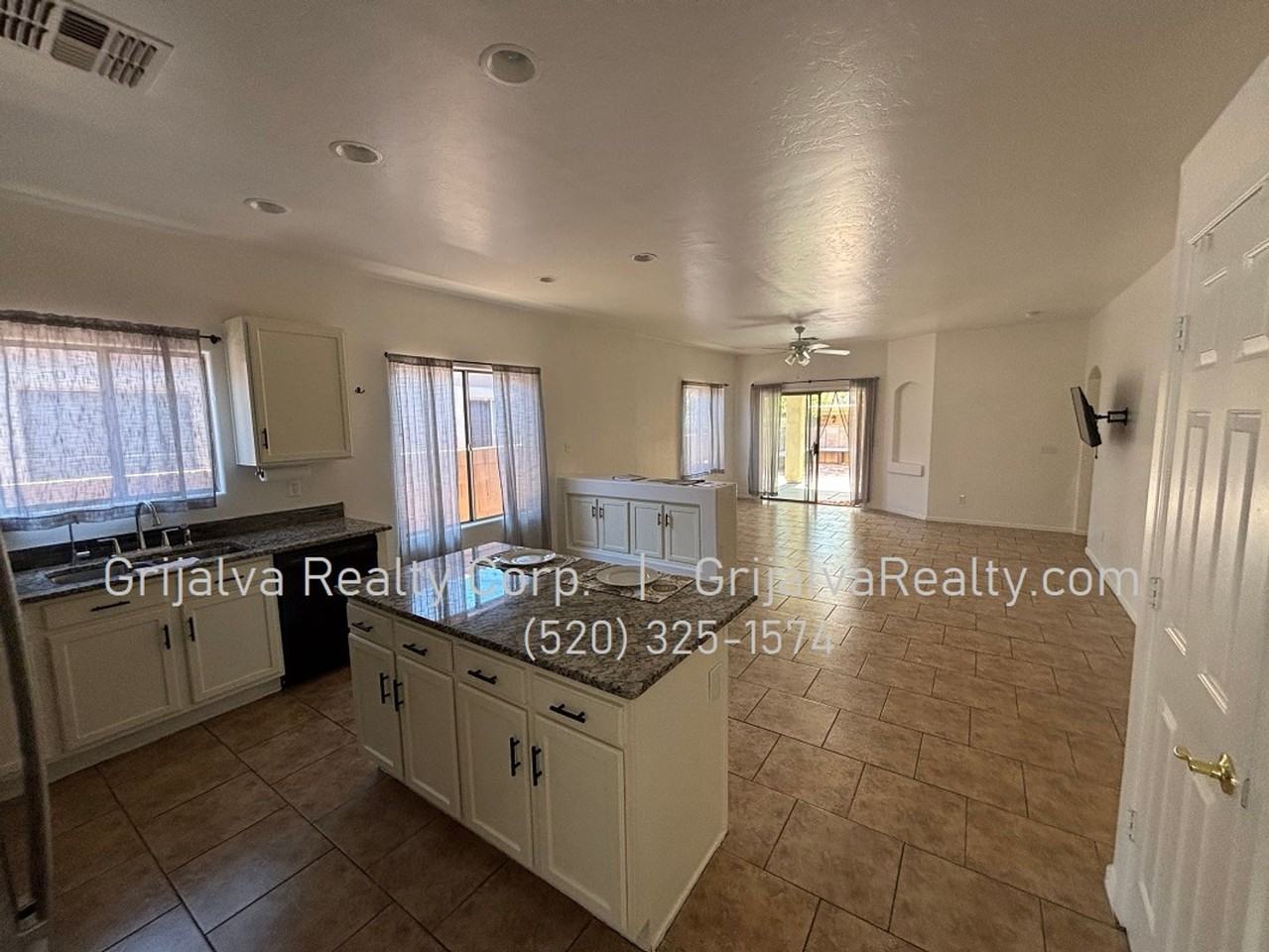 182 E Corte Rancho Dorada - Photo 4 of 17