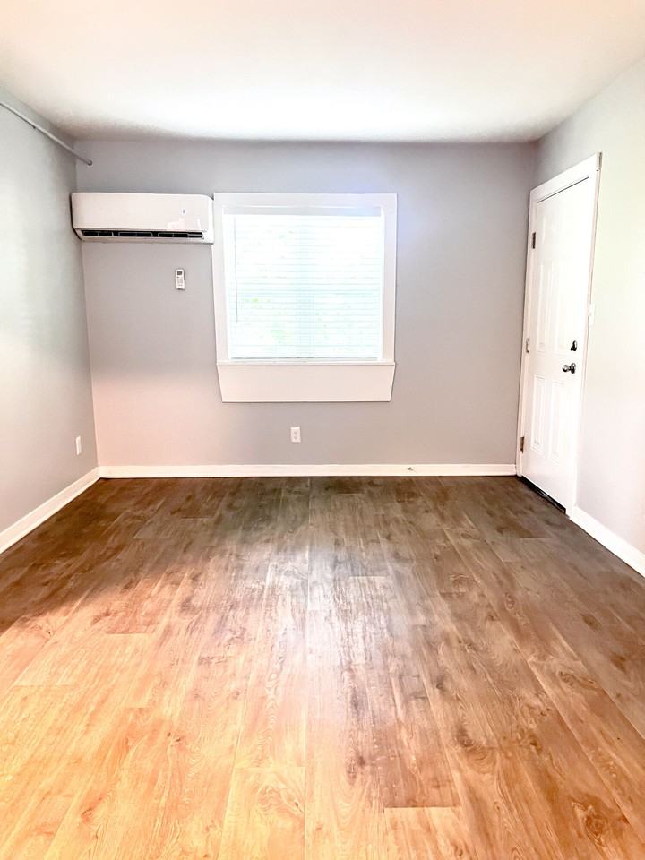 Ridgeside Flats - Photo 7 of 12