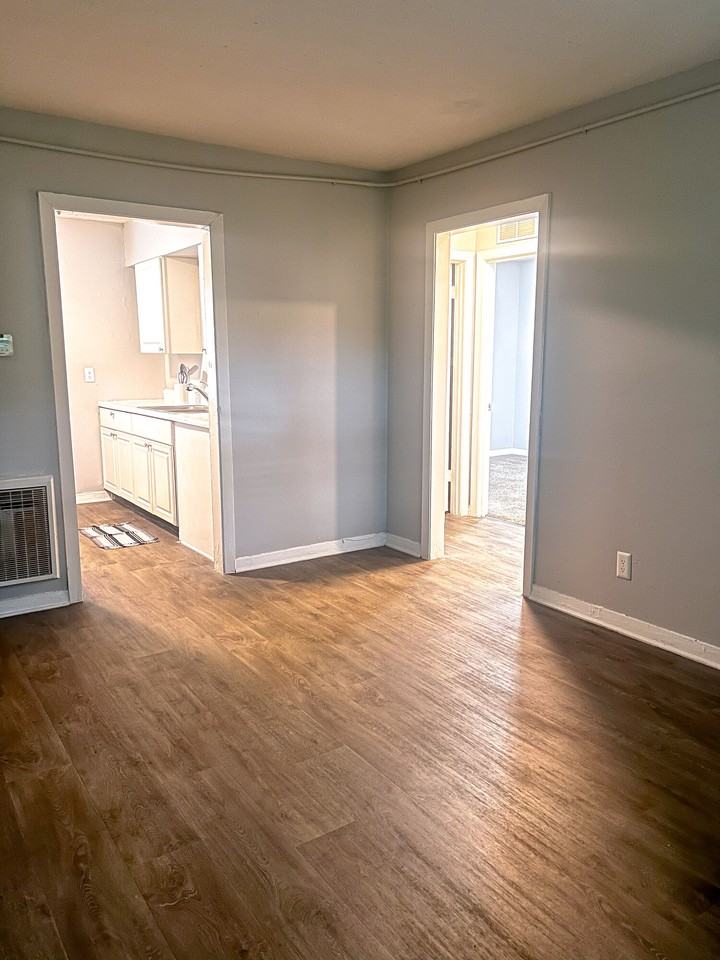 Ridgeside Flats - Photo 2 of 12