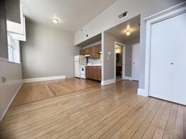 featured image of 469 Emmett St