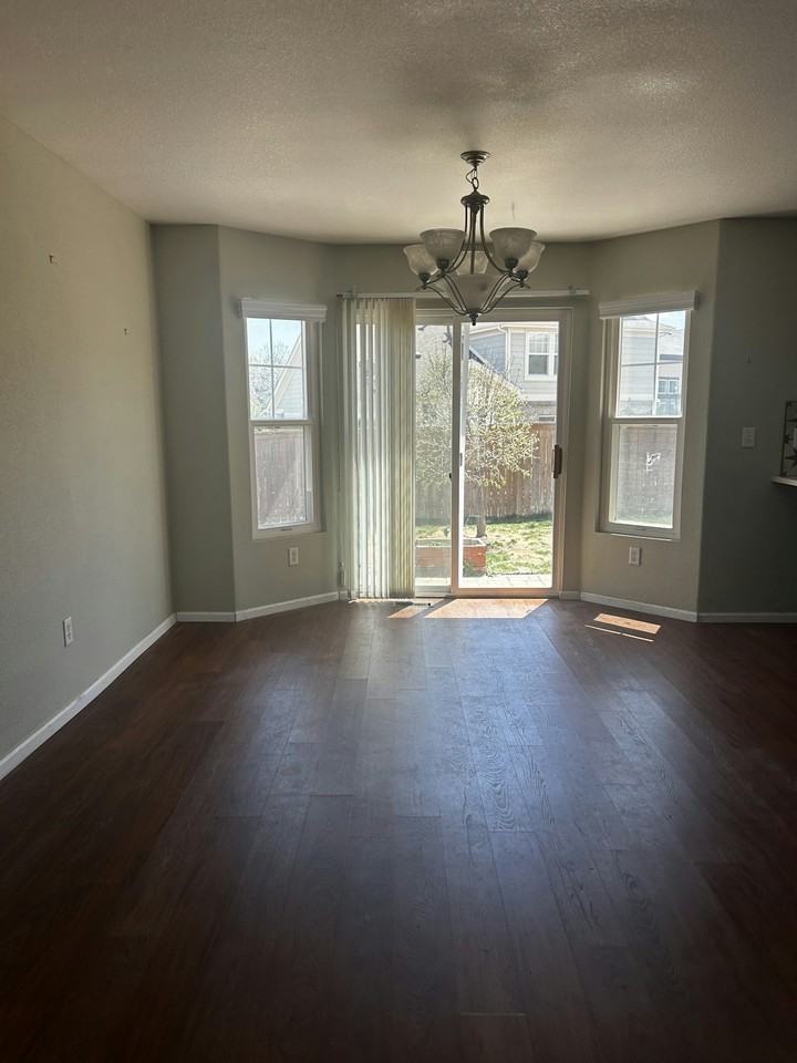 20256 E College Pl - Photo 3 of 15