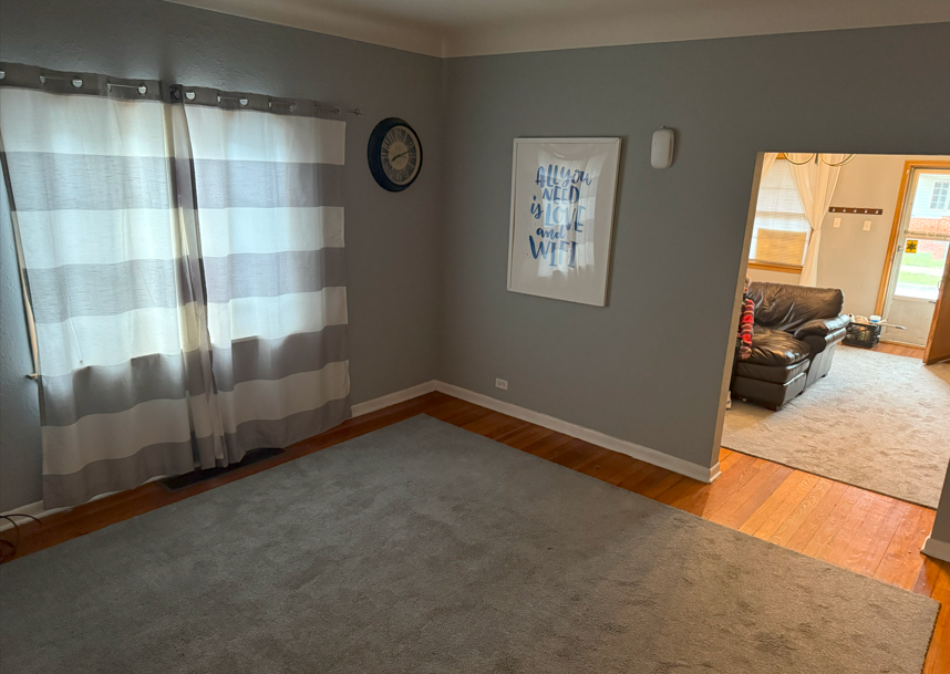 330 Dexter Street - Photo 3 of 8