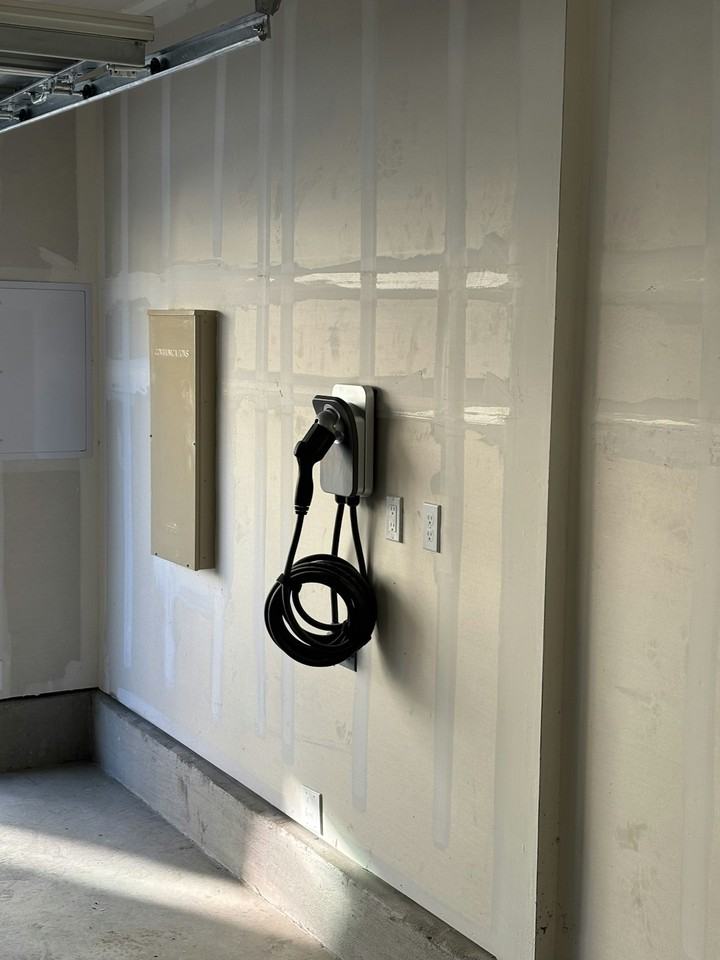 344 North Geyserville Way - Photo 2 of 11