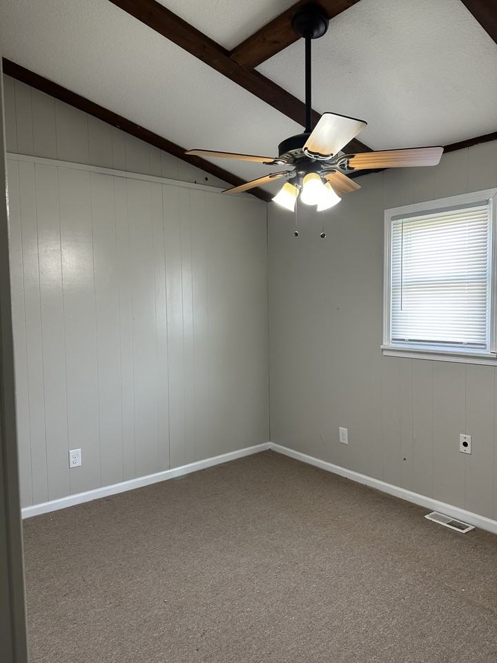 252 Highway W - Photo 3 of 4