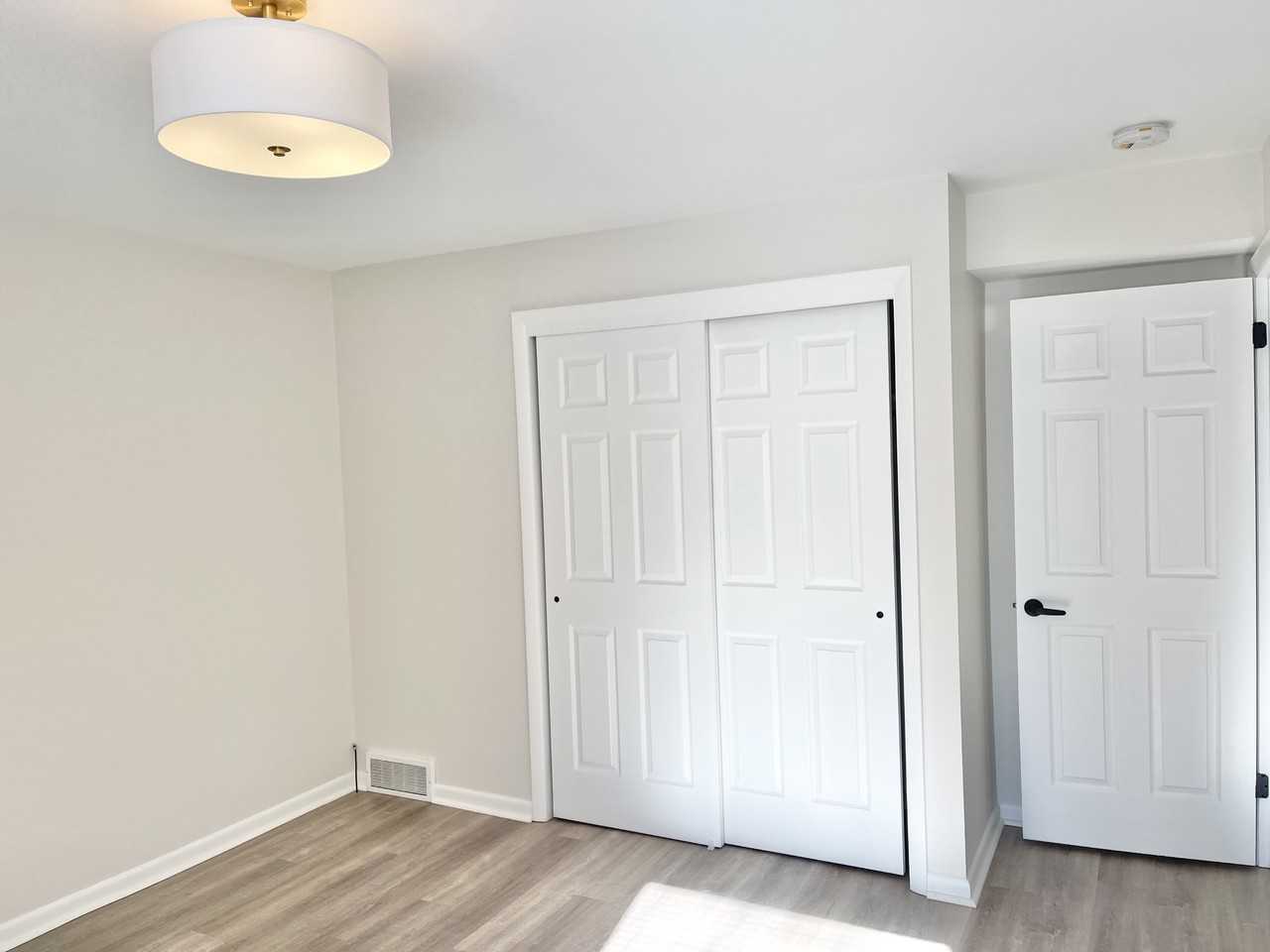 35 East Boundary Avenue - Photo 2 of 20