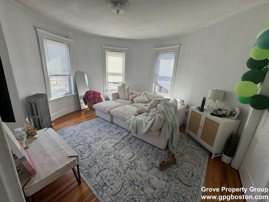 57 M Street - Photo 2 of 6