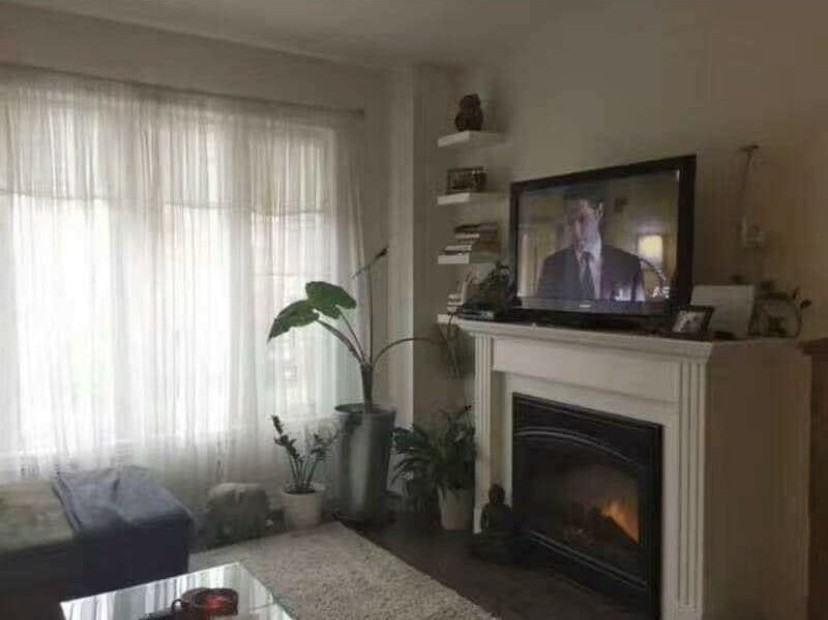 50 Lily Cup Ave - Photo 2 of 8