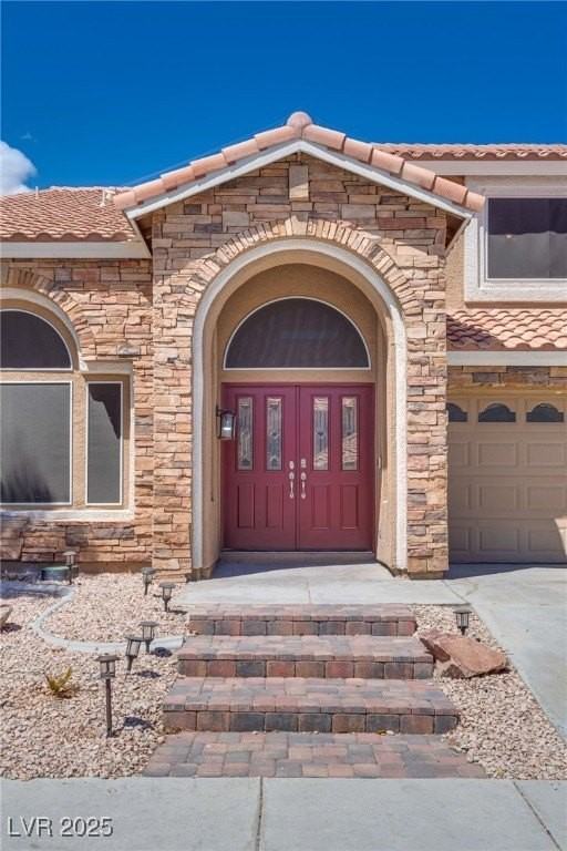 3913 Diamond Ridge St - Photo 3 of 46