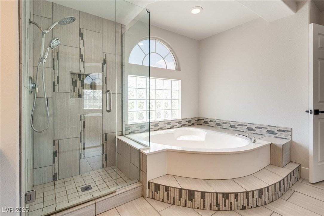 3913 Diamond Ridge St - Photo 5 of 46