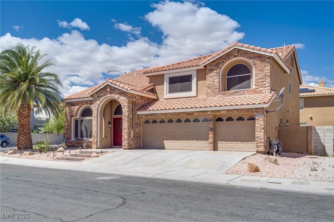 3913 Diamond Ridge St - Photo 7 of 46