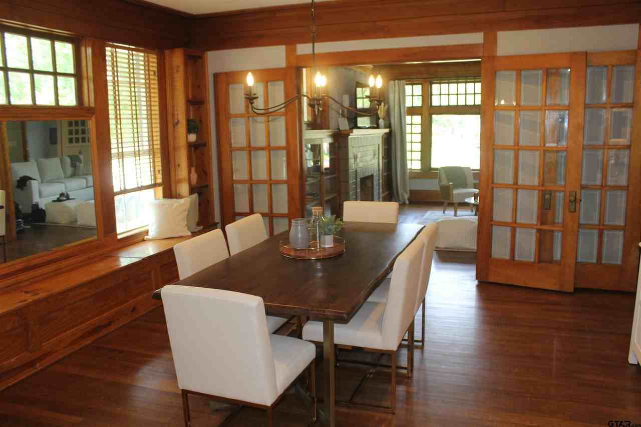 720 Connally St - Photo 4 of 18