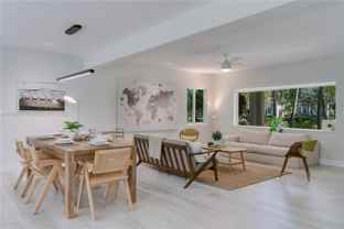 819 Hollywood Blvd - Photo 1 of 1