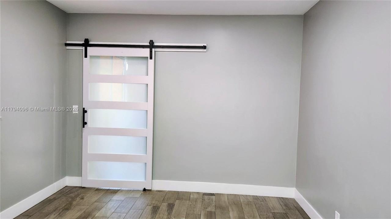 2489 Sw 11th St #2 - Photo 7 of 18