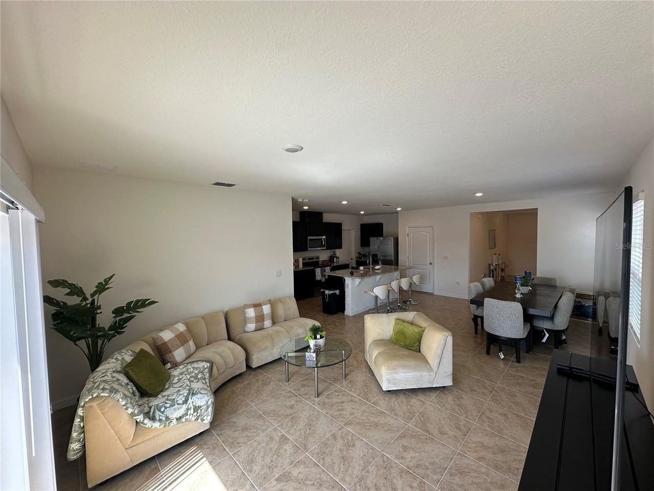 2499 Taloncrest Ct - Photo 3 of 20