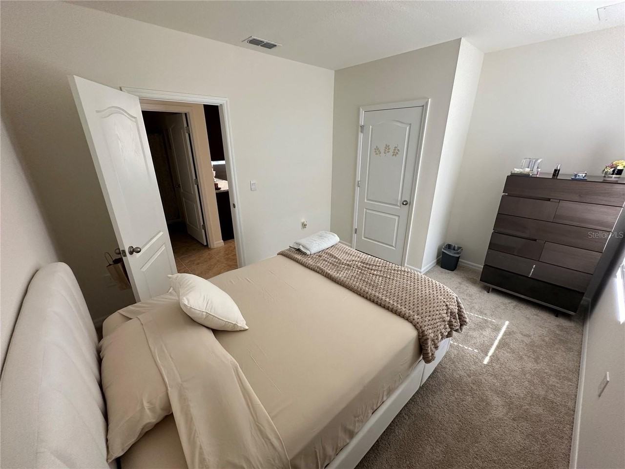 2499 Taloncrest Ct - Photo 6 of 20