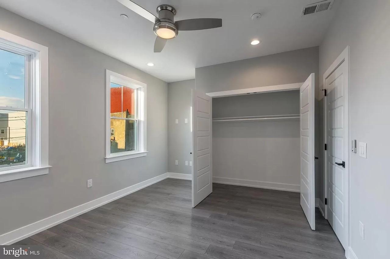 N Howard St - Photo 5 of 6