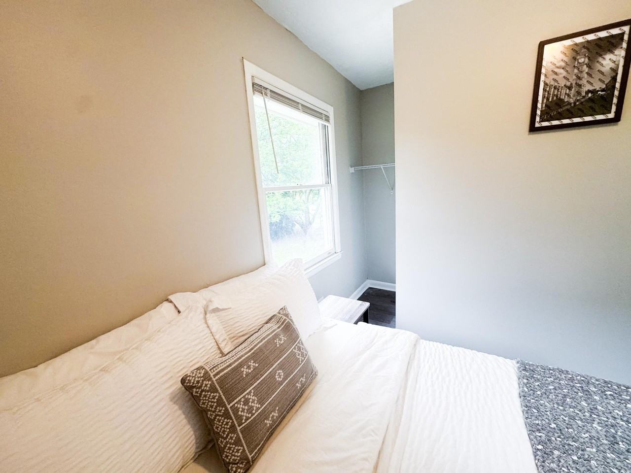 Homewood Dr - Photo 6 of 7