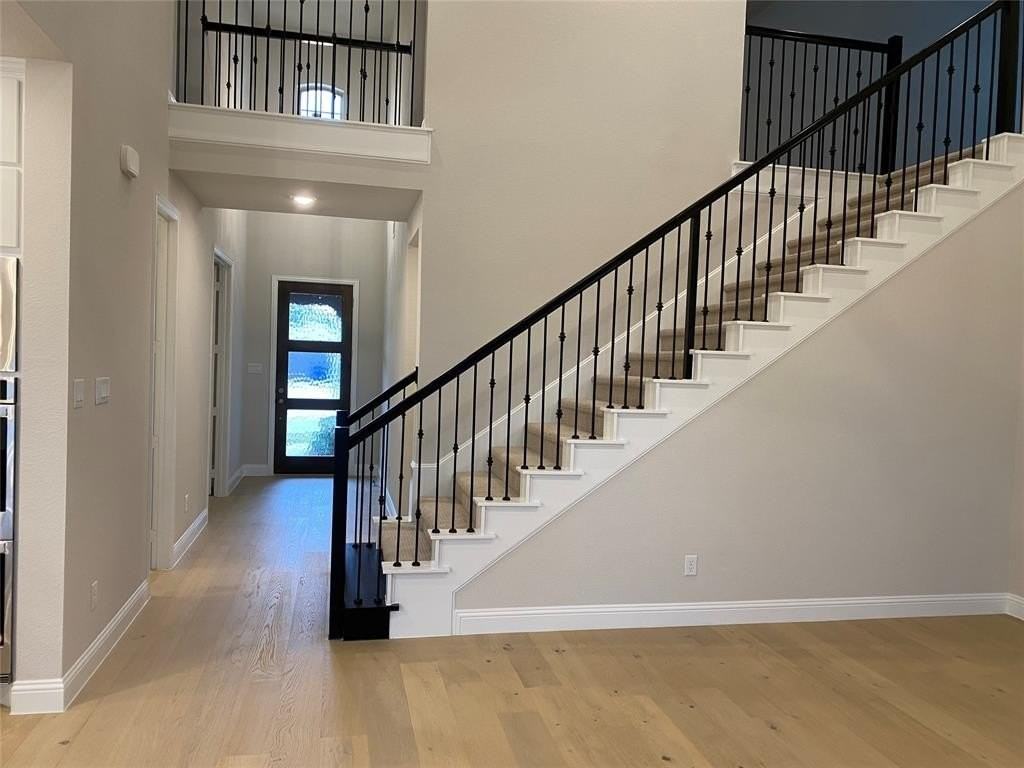 1618 Banded Ledge Dr - Photo 5 of 38