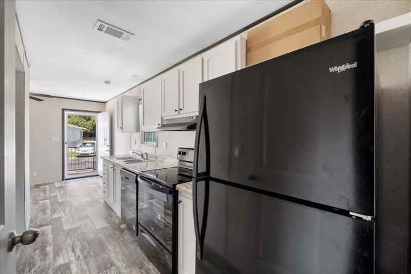 16731 Us Highway 301 - Photo 3 of 17