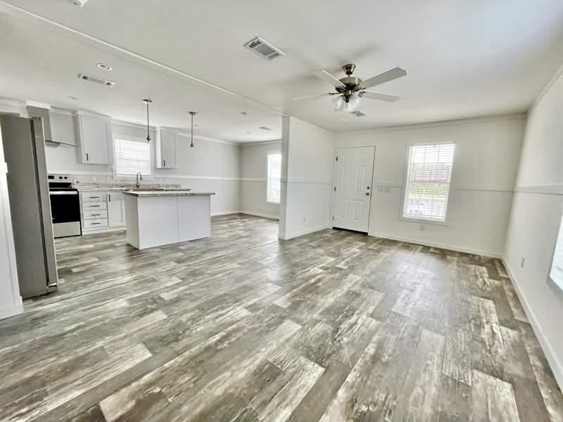 16087 Saint Johns Cir #415 - Photo 4 of 16