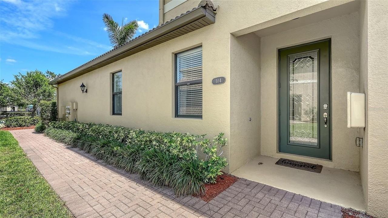 7124 Grand Estuary Trl #104 - Photo 4 of 50