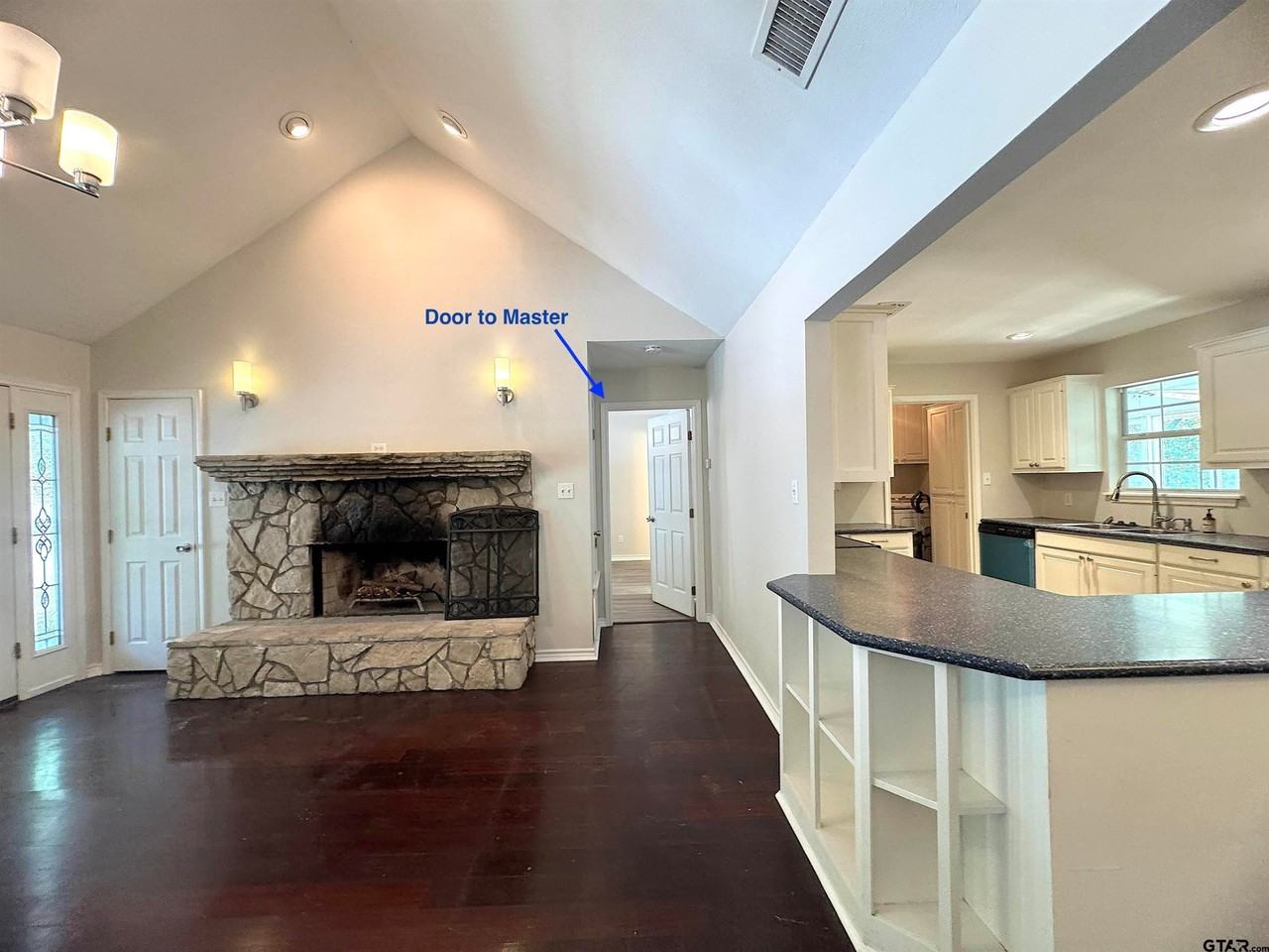 645 County Road 3999 - Photo 3 of 23