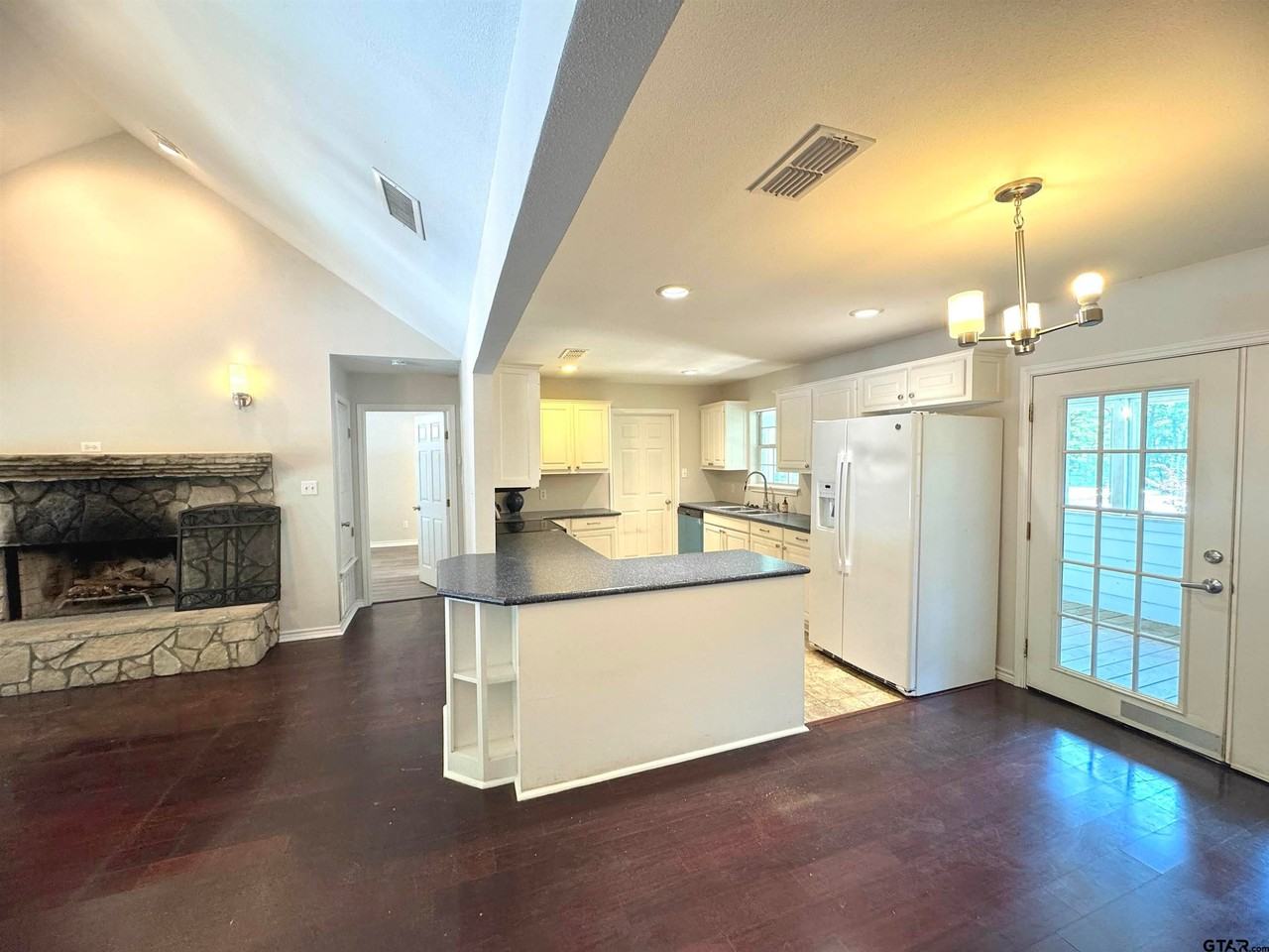 645 County Road 3999 - Photo 7 of 23