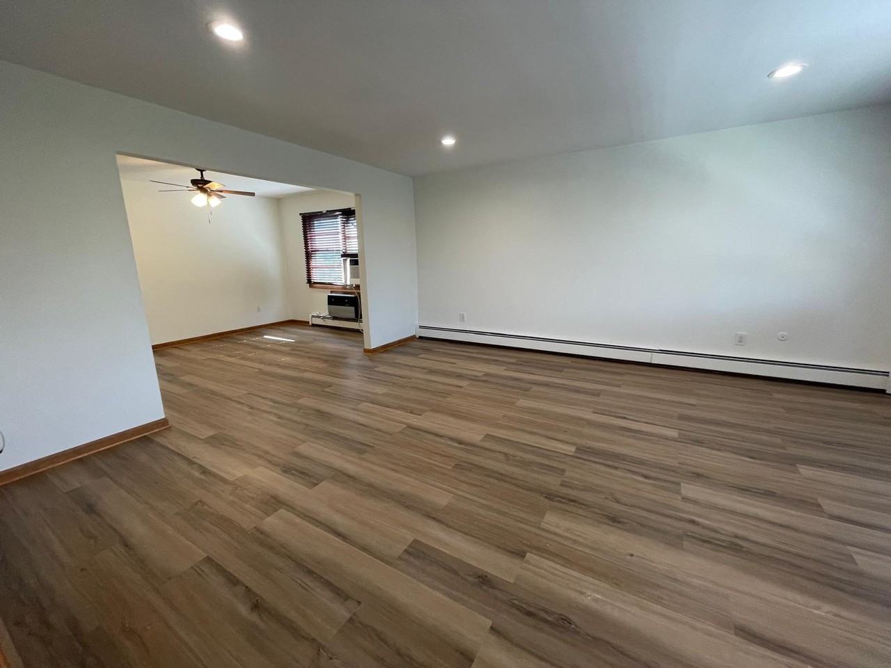 1 Mccabe Ct 2nd Fl - Photo 3 of 13