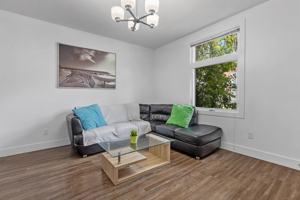 featured image of 386 Chapel St