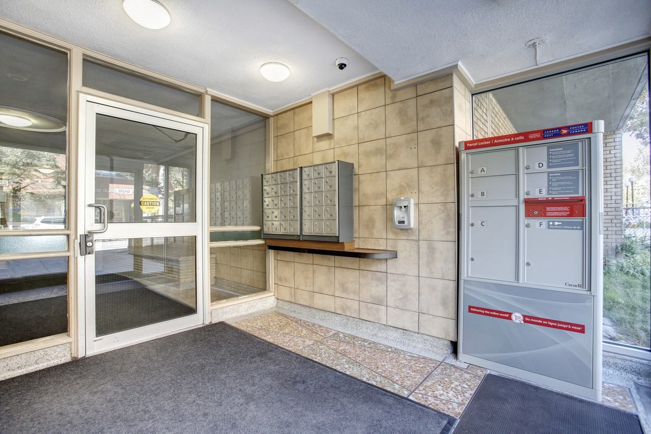 The Imperial - Photo 5 of 50