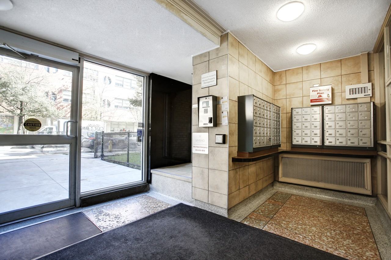 The Imperial - Photo 6 of 50