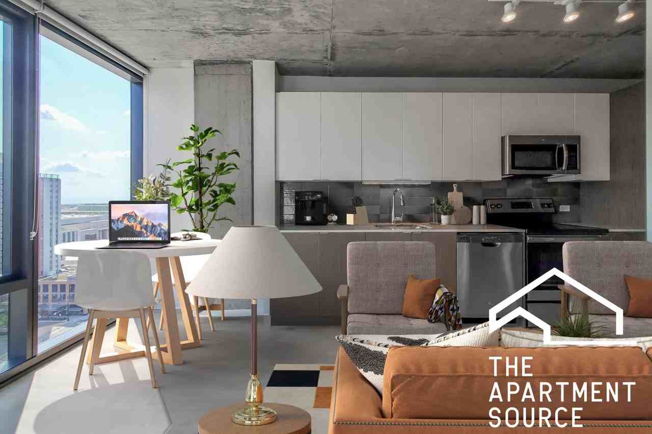 2111 S Wabash Ave - Photo 5 of 21