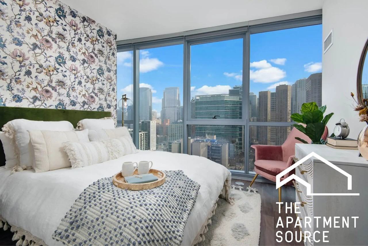 727 W Madison St - Photo 7 of 33