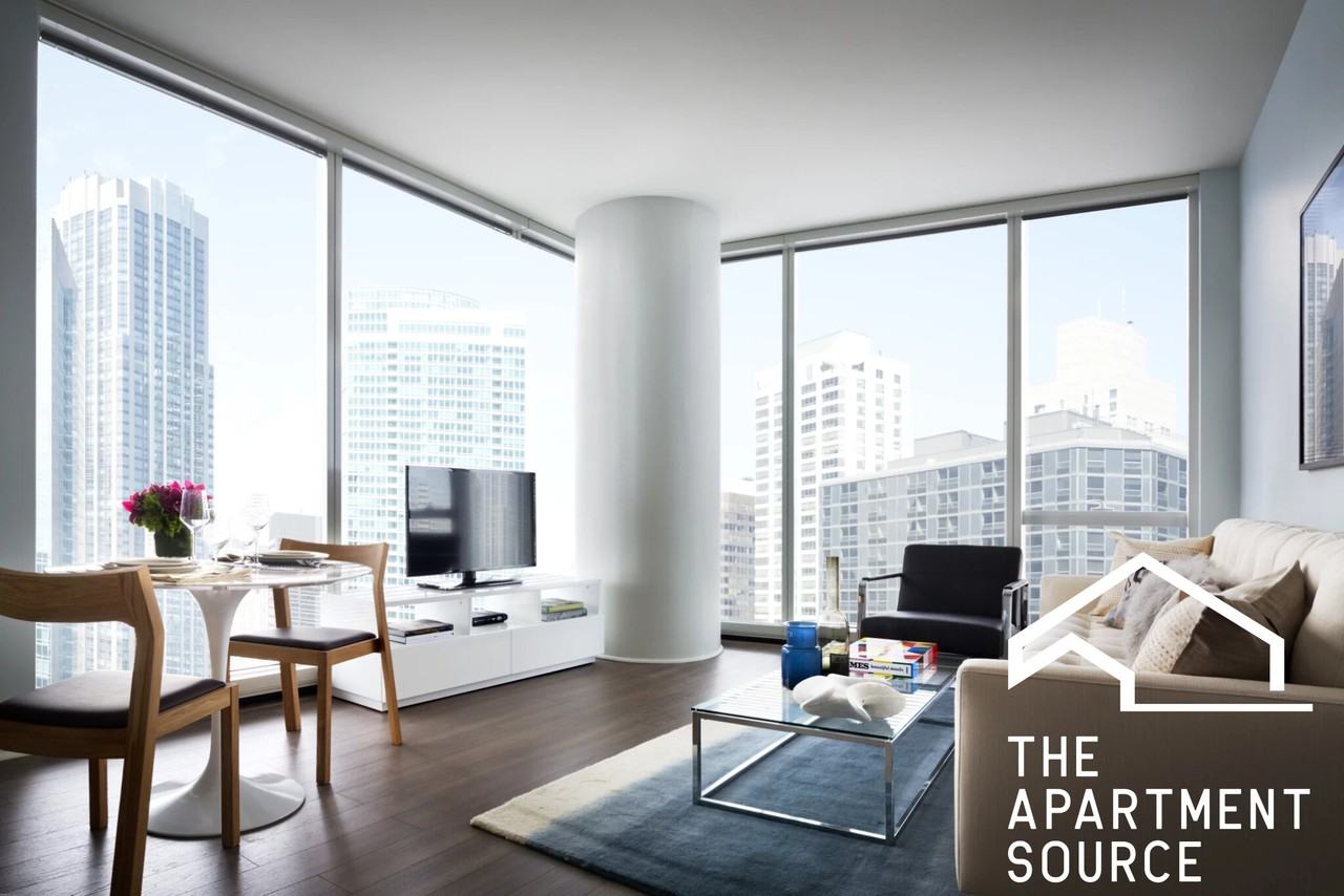 514 N Peshtigo Ct #2BD2BATH - Photo 3 of 21