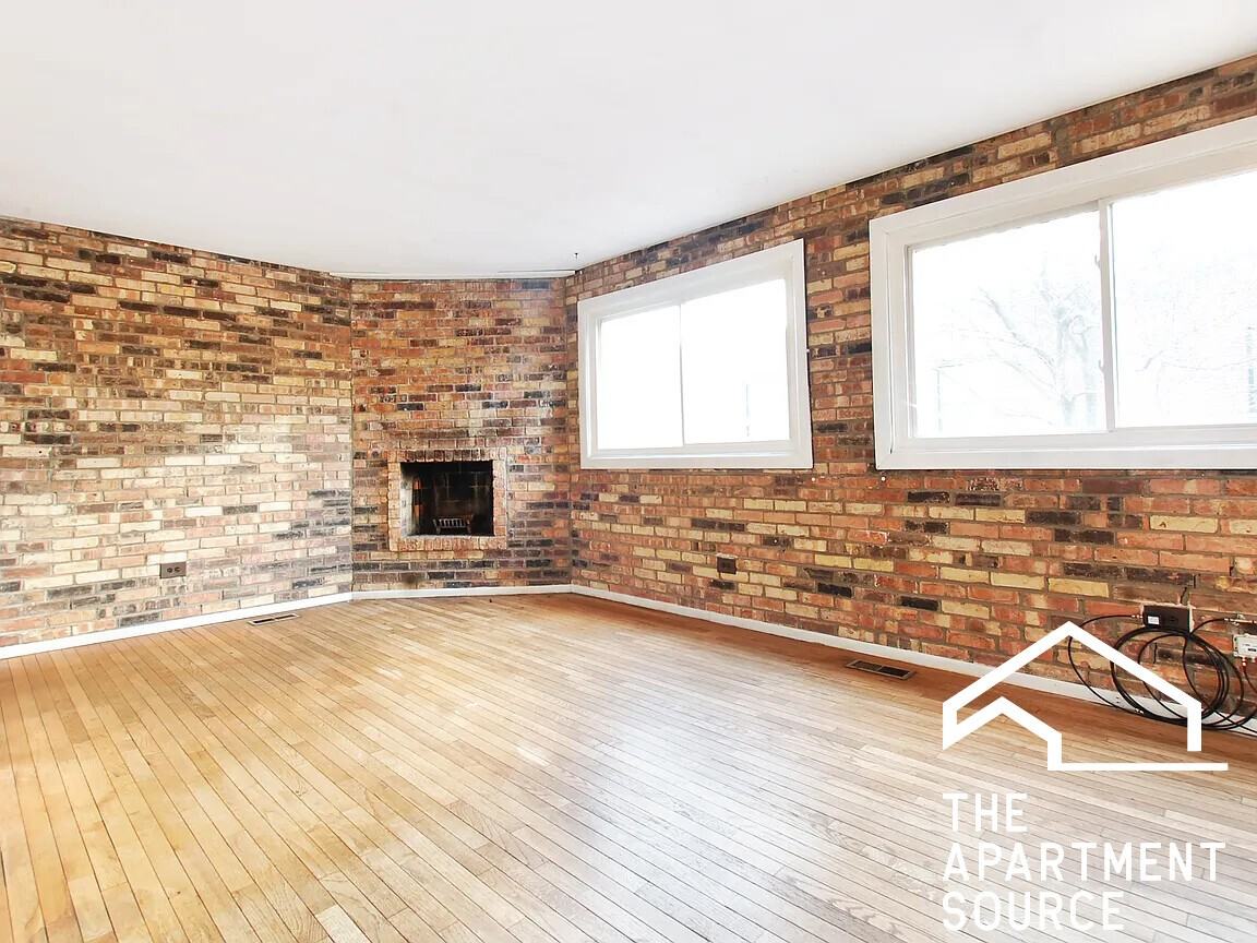 1255 W Belden Ave #01B - Photo 7 of 17
