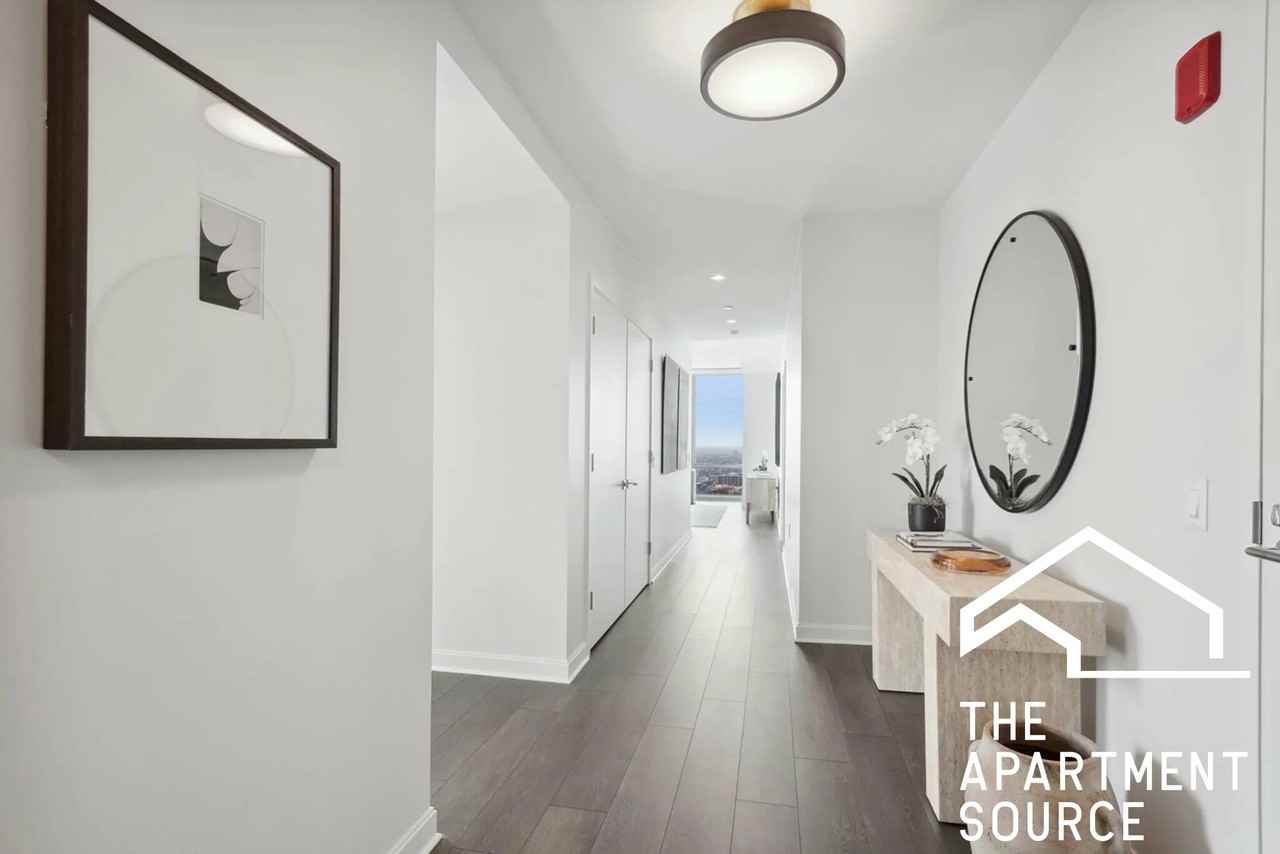 514 N Peshtigo Ct #3BD2-5BATH - Photo 3 of 25