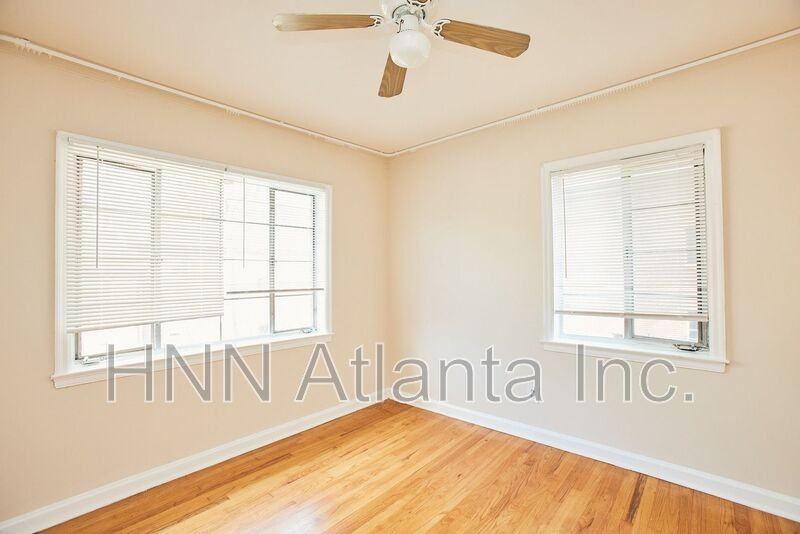 1082 Briarcliff Rd Ne #4 - Photo 2 of 9