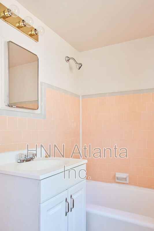 1082 Briarcliff Rd Ne #4 - Photo 6 of 9