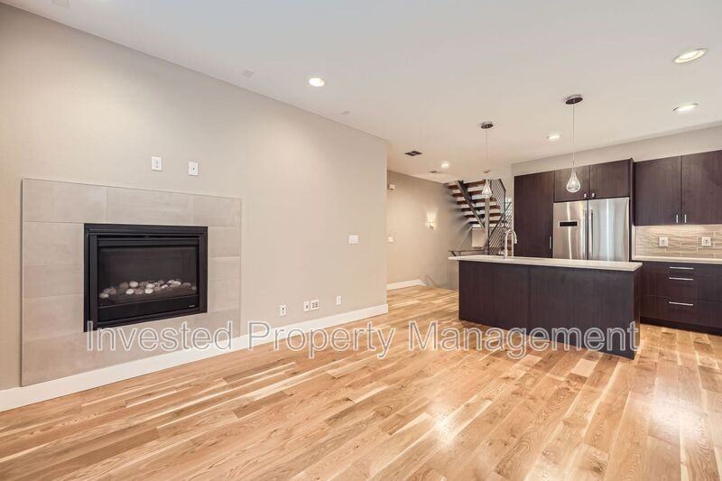 1323 Elati St #4