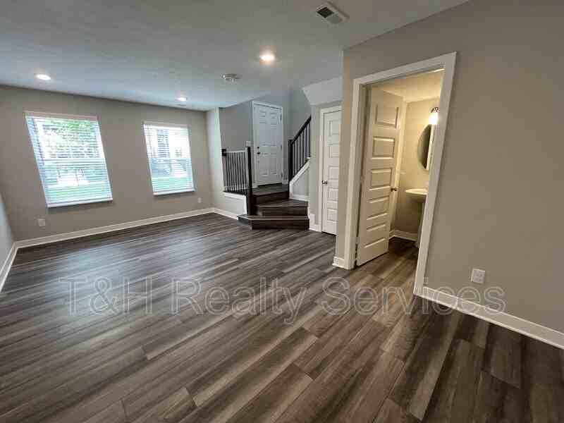 13772 Janney Lane - Photo 7 of 27