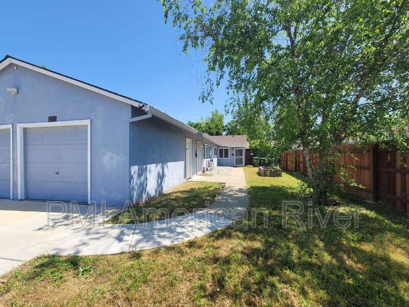 10370 S White Rock Rd