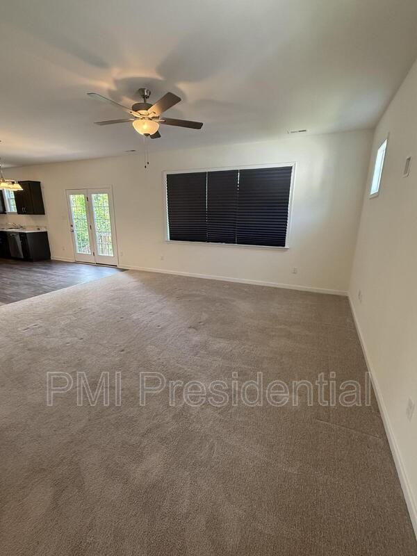 5612 Moss Side Ave - Photo 5 of 19