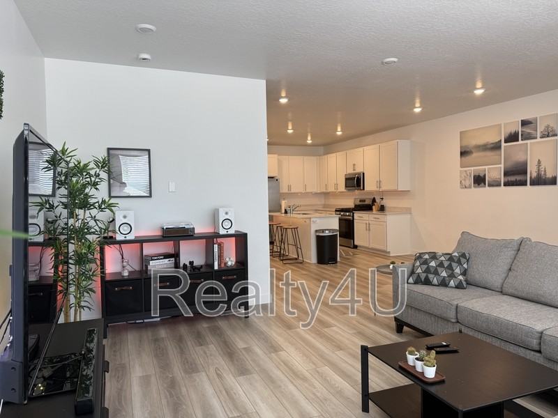 10026 N Dorado Way - Photo 5 of 25