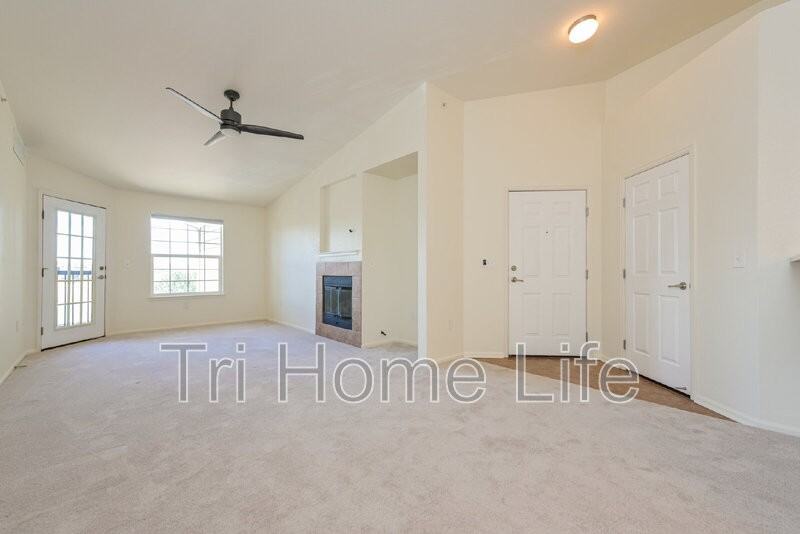 17209 Wilde Ave #303 - Photo 5 of 17
