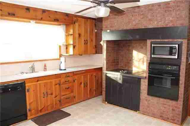 1621 S Stewart St #NA - Photo 3 of 11
