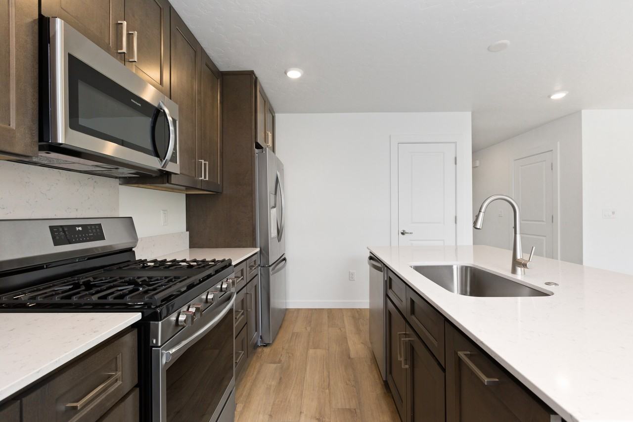 6658 W Aileron St #NA - Photo 6 of 37