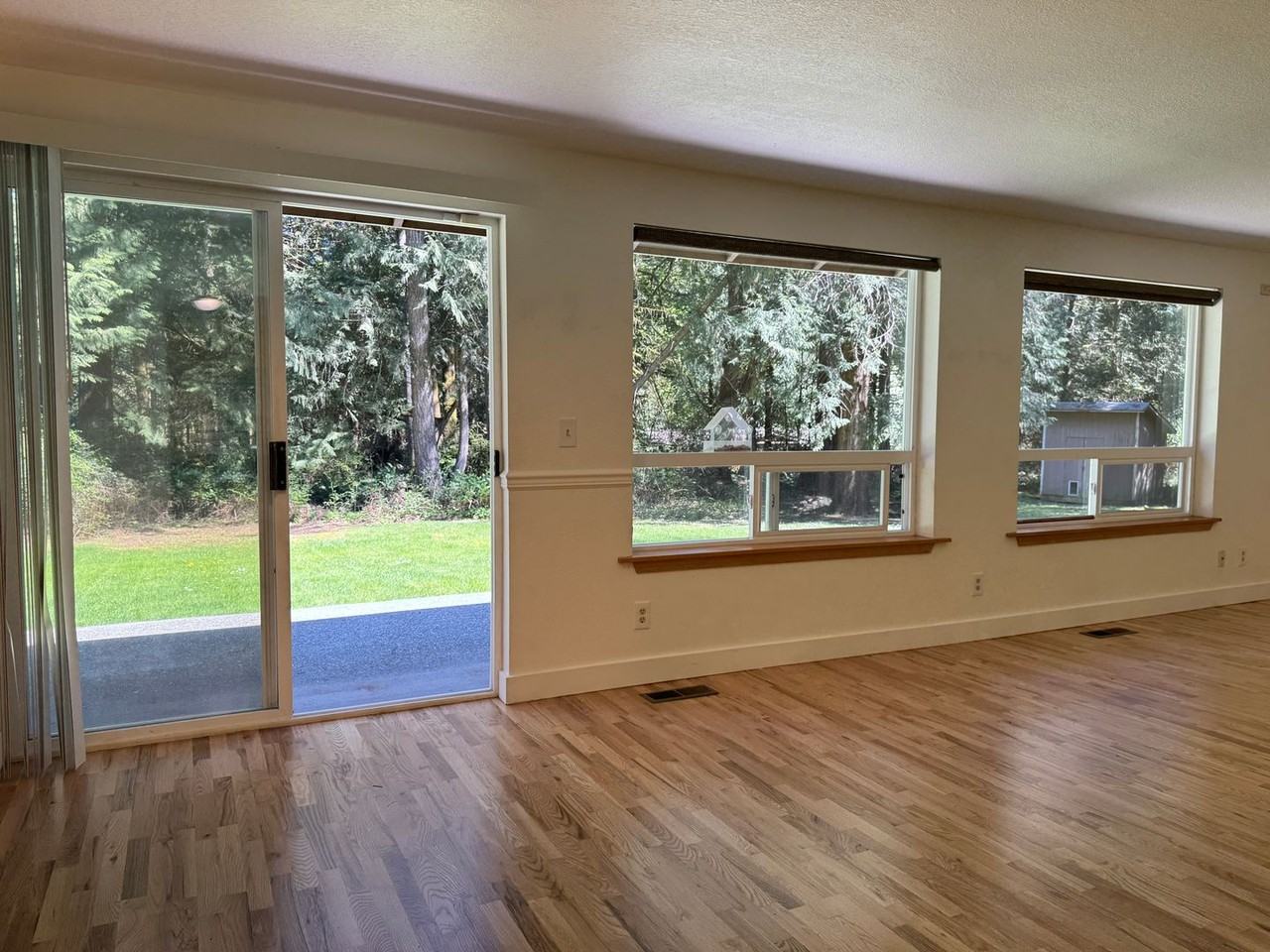 2592 Nw Sherman Hill Rd - Photo 5 of 19