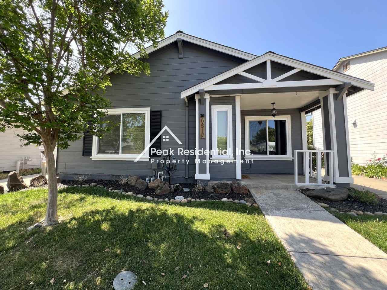 6817 Alamar Way - Photo 3 of 23