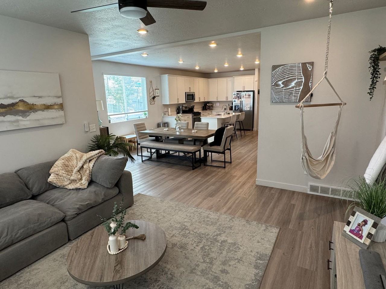 1173 W Early Light Way - Photo 5 of 22